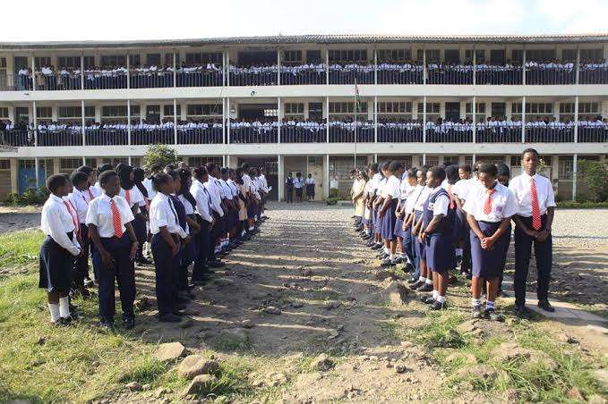 Koru girls high School all details, KCSE Results Analysis, Contacts, Location, Admissions, History, Fees, Portal Login, Website, KNEC Code