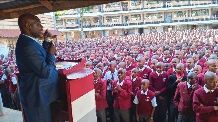 Meru School {Senior School's Profile}