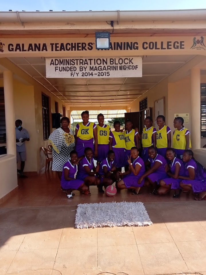 Galana Teachers Traning College's Netball Team preparing to participate at a past National Championship.